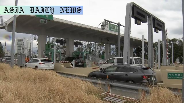 Major Toll Glitch Refund: Central Nippon Wows 450K Drivers