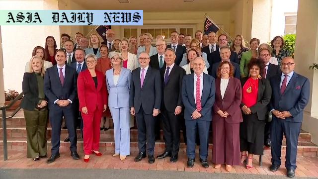 Australian PM's Triumphant 2nd Term: Key Insights & Impacts