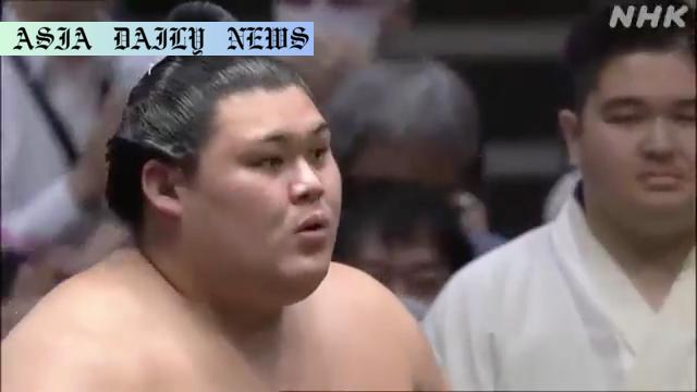 Onosato's Remarkable Victory Paves Way to Yokozuna Glory