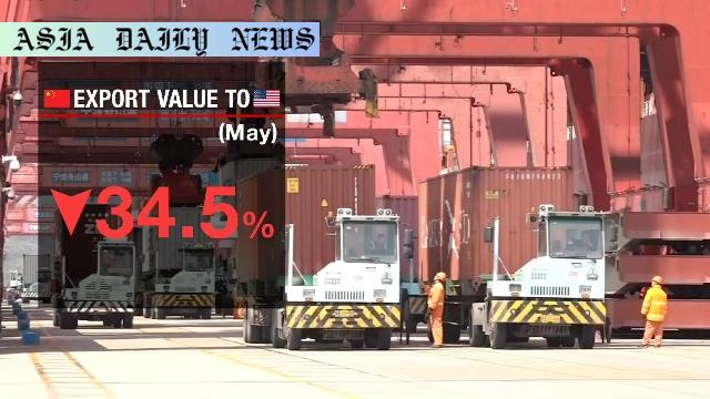 China's Exports Plunge: Shocking 34.5% Drop Amid Trade Wars