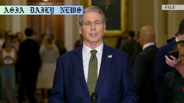 US Hints at Strategic Tariff Deal Deadline Extension