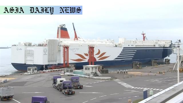 Relieving Tsunami Warning: 4 Ferries Anchor Safely After Over 24 Hours